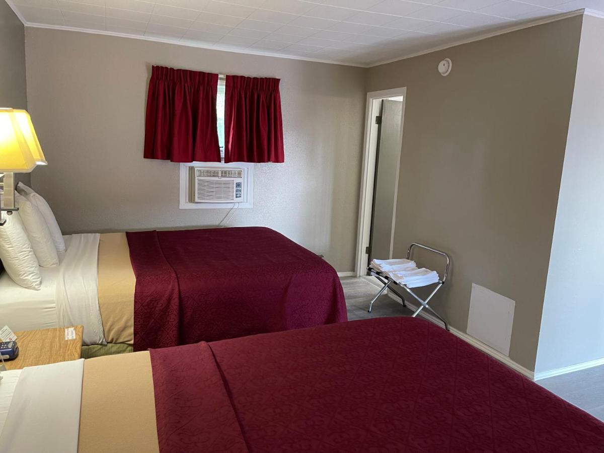 Timberly Motel Gaylord Esterno foto