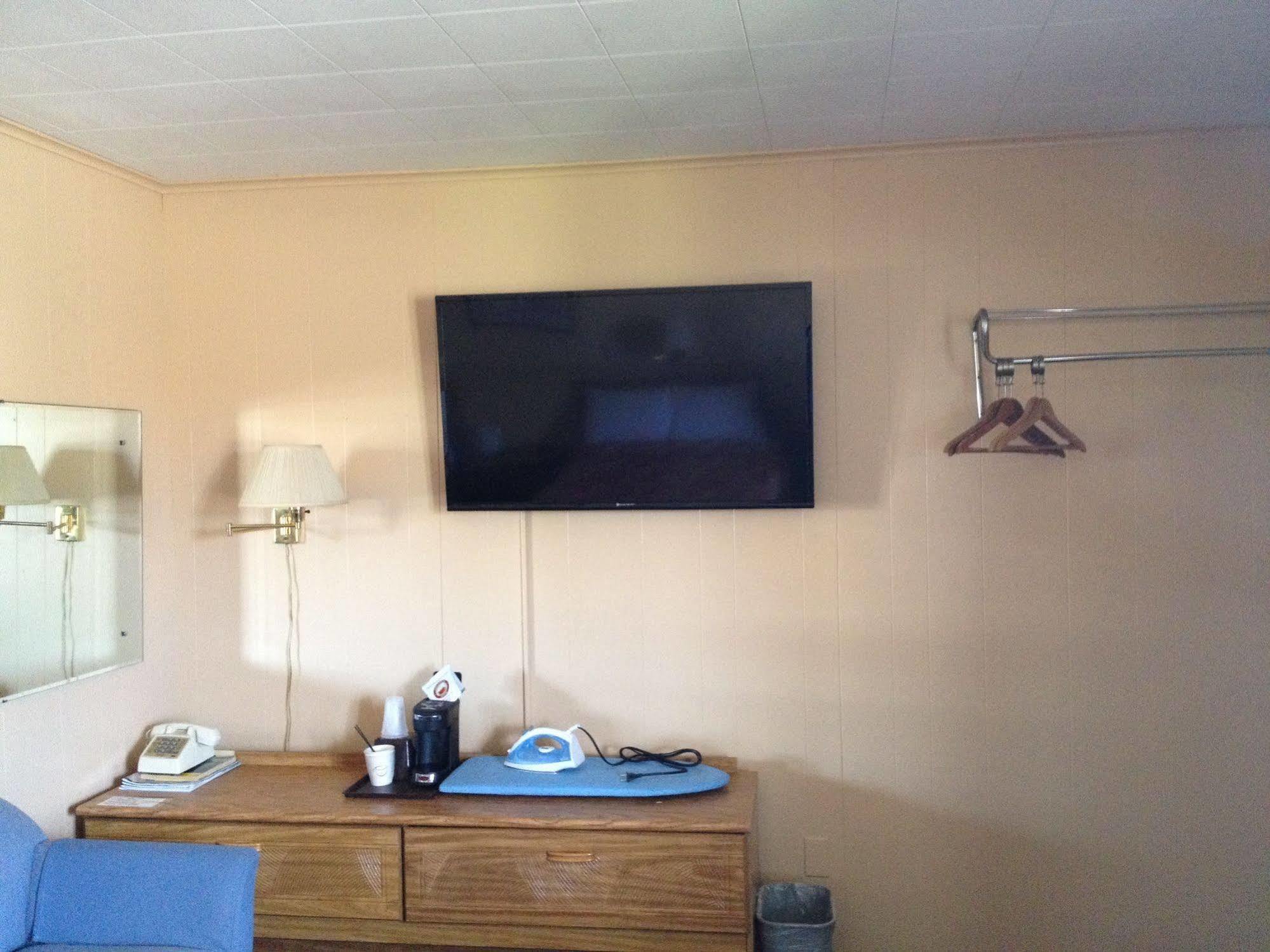 Timberly Motel Gaylord Esterno foto