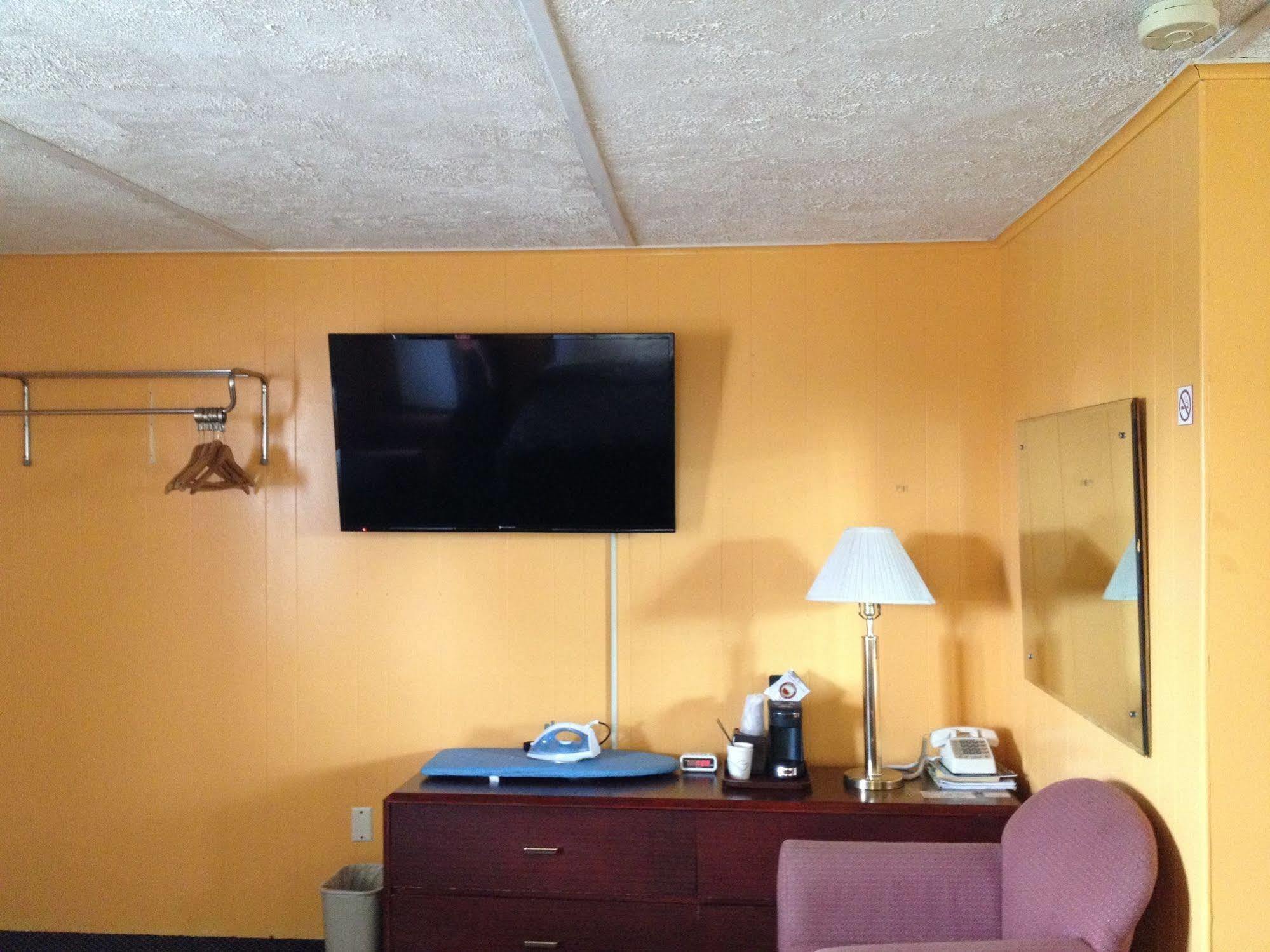 Timberly Motel Gaylord Esterno foto