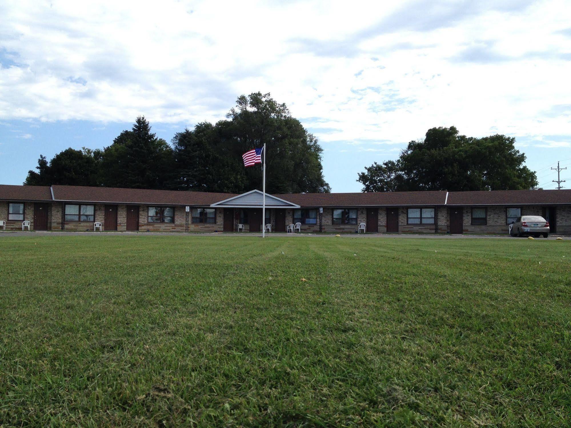 Timberly Motel Gaylord Esterno foto